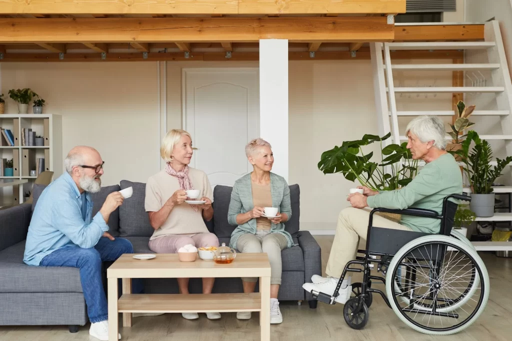 Moving to Elderly Homes Seamless for Seniors